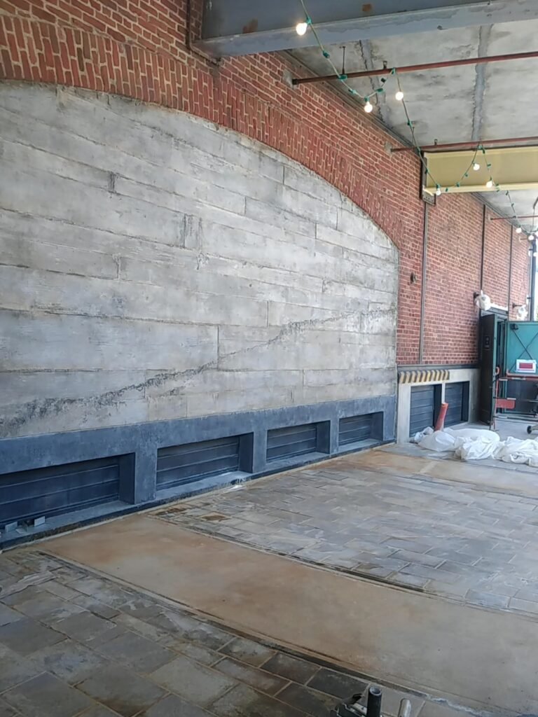 Décors Marvel — Disneyland Paris