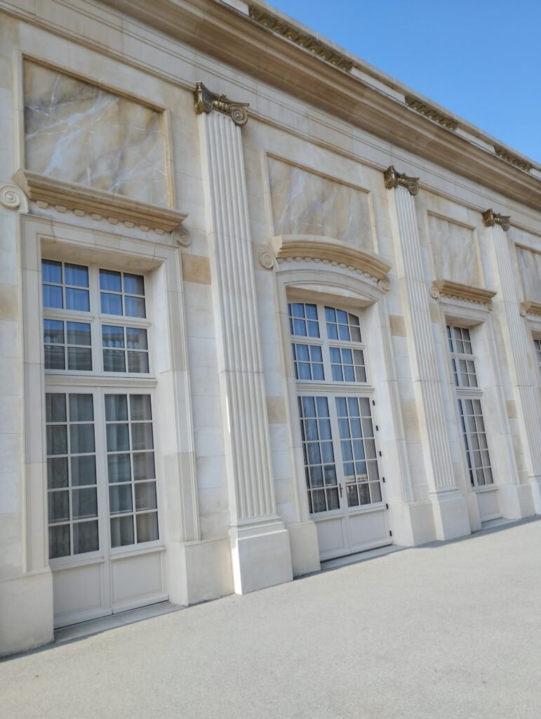 Hôtel Le Grand Siècle — Puy du Fou — Faux marbre, photo 14